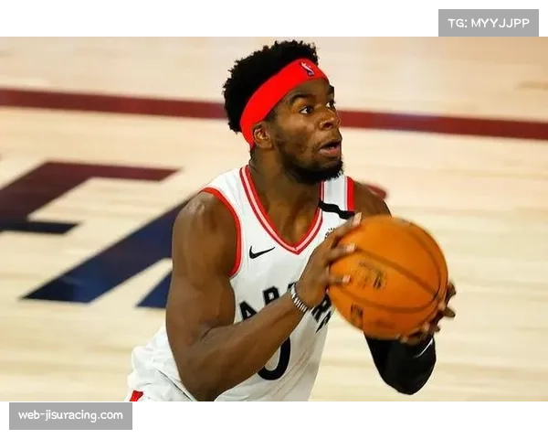 戴维斯前女友起诉曝多次家暴 且曾遭威胁致命危险